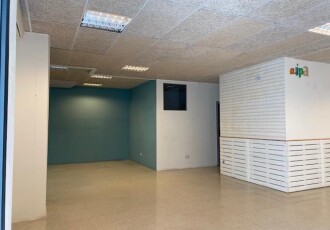 Local comercial – Barcelona 93.00 m2 photoOne