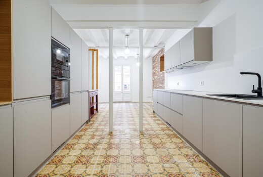 Piso – Barcelona 73.00 m2 photoOne